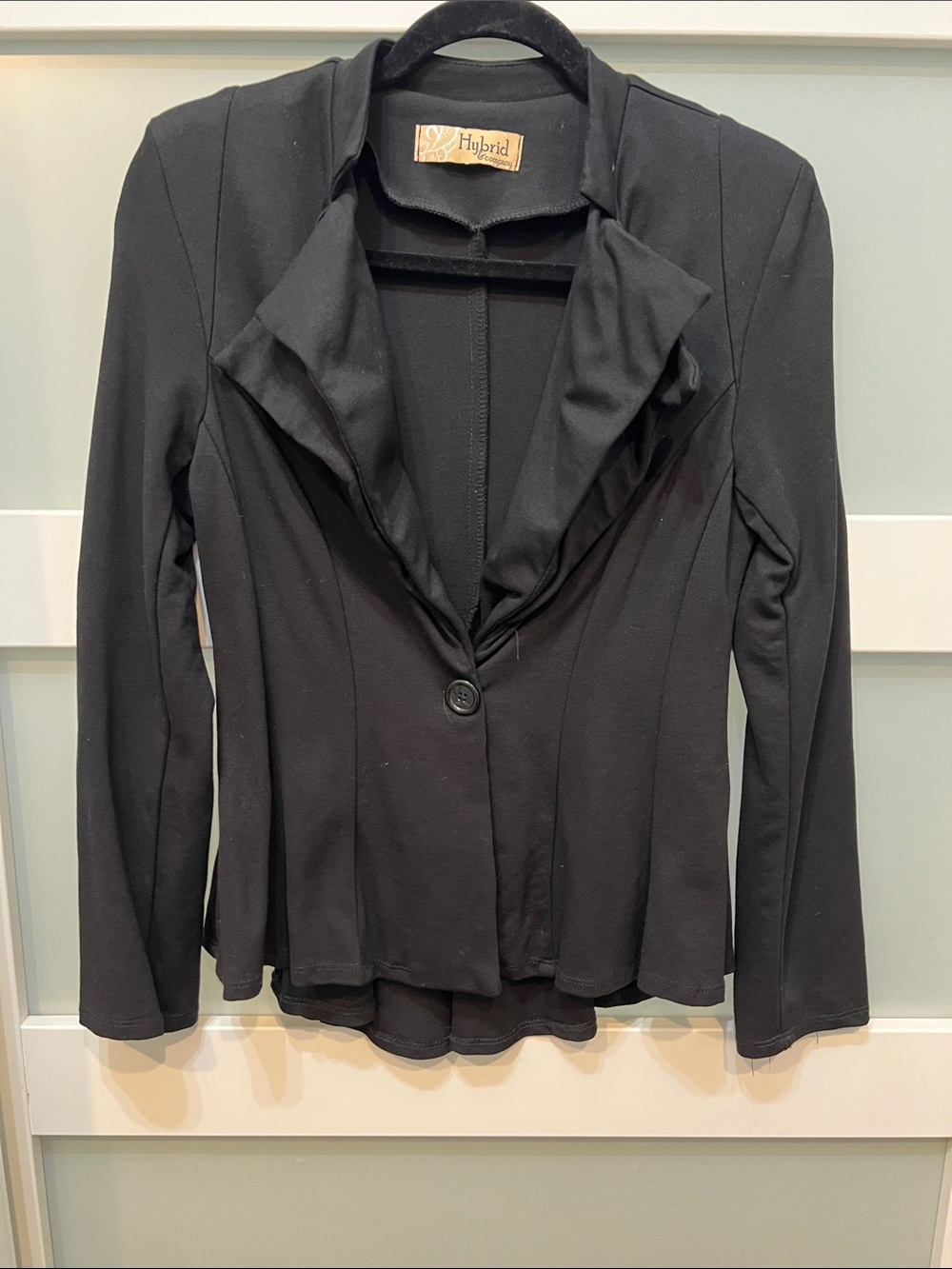 Hybrid & company Black Women's Single-Button Draped Collar Blazer